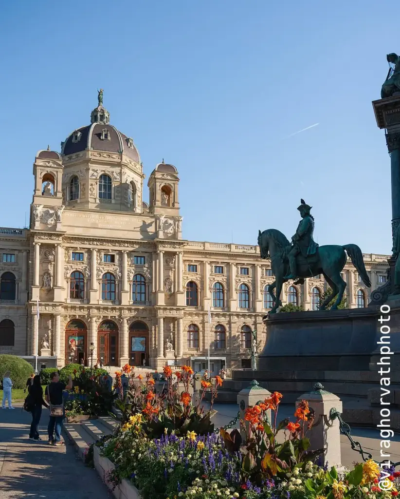 Прощадь Марии Терезии